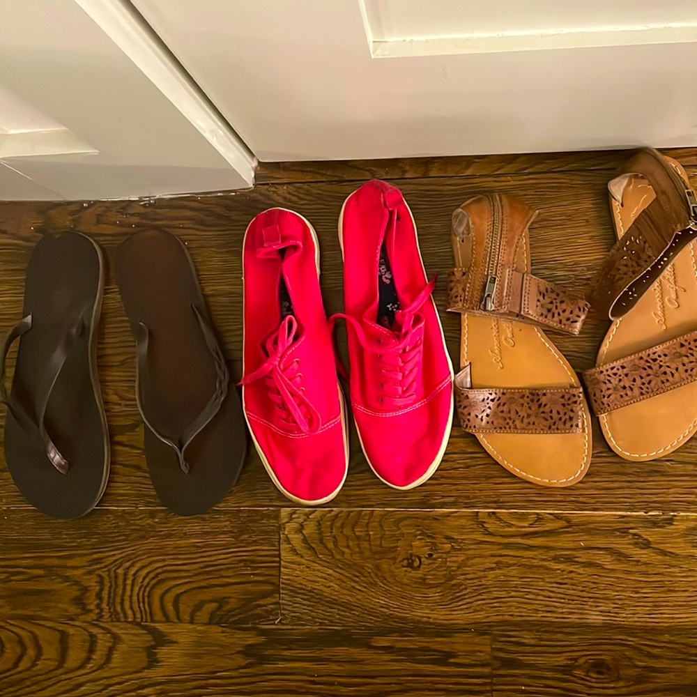 AE Essential Shoe Bundle